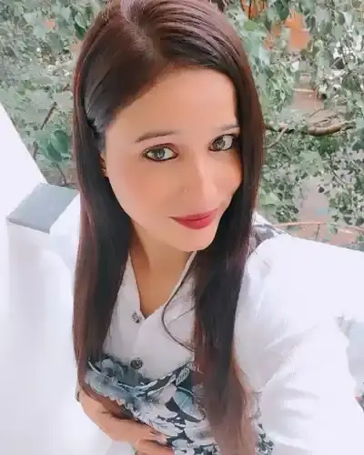 Call Girls in Meerganj